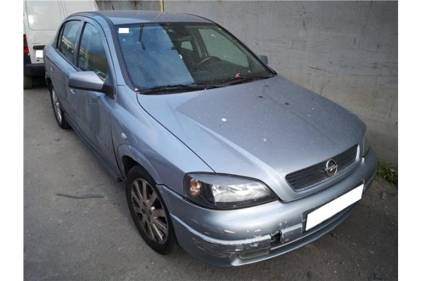 opel astra g berlina del año 2003