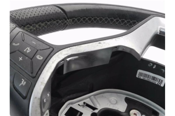 Recambio de volante para mercedes-benz clase b (bm 246) 1.8 b 200 cdi (246.201) referencia OEM IAM A09946035189E38  