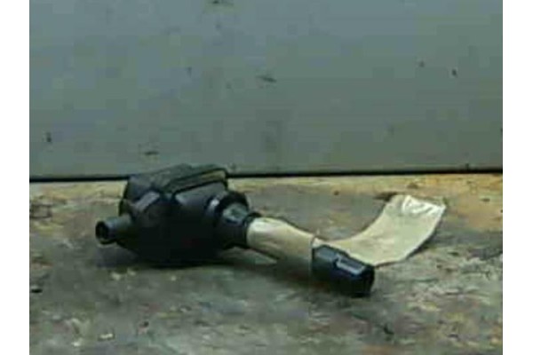 Recambio de bobina encendido para kia sephia ii 1.5 referencia OEM IAM OK2A318100A POONG SUNG 