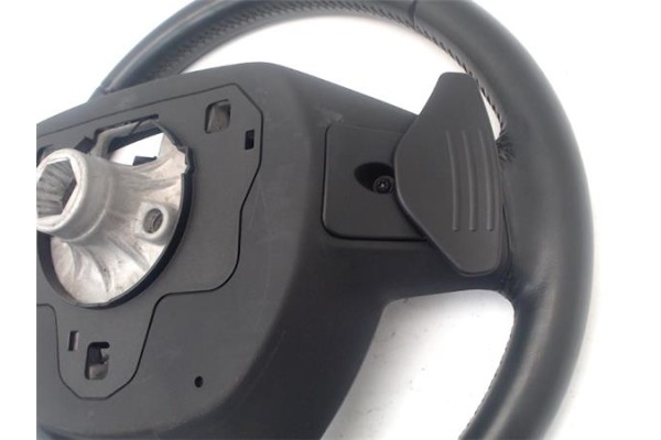 Recambio de volante para land rover discovery sport 2.0 basis fwd referencia OEM IAM LR058598  