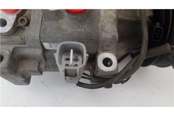 Recambio de compresor aire acond. para toyota corolla (e11) 1.6 16v (zze112_) referencia OEM IAM 883201A470 4472206272 