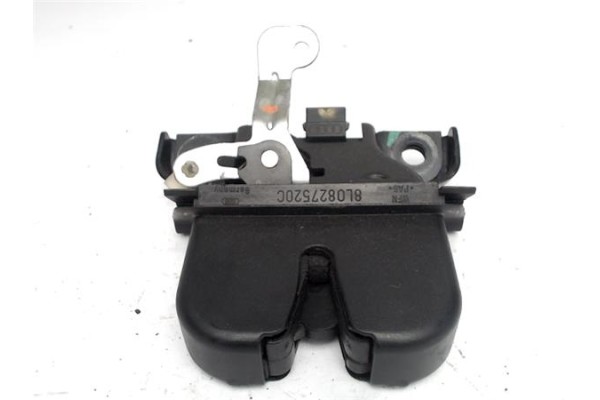Recambio de cerradura porton para audi a3 (8l) 1.9 tdi ambiente referencia OEM IAM 8L0827520C  