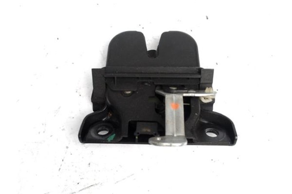 Recambio de cerradura porton para audi a3 (8l) 1.9 tdi ambiente referencia OEM IAM 8L0827520C  