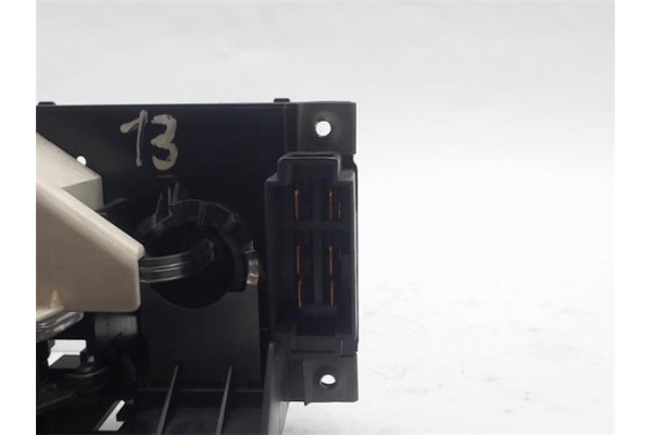 Recambio de mandos climatizador para volkswagen polo iii berlina (6n2) referencia OEM IAM 6N0959543  