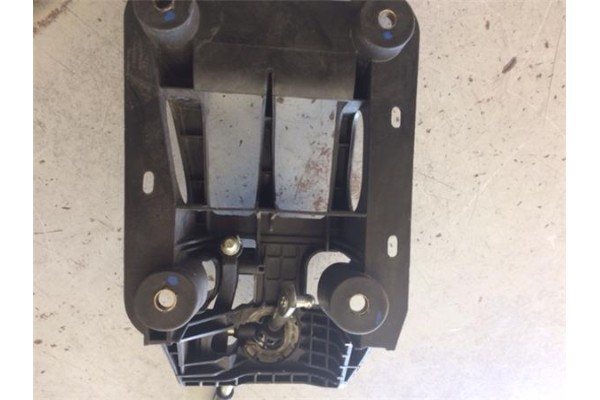 Recambio de palanca de cambio para citroen c2 1.4 hdi referencia OEM IAM 9681359480  