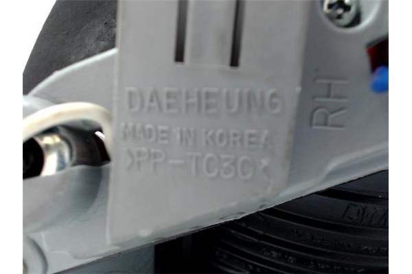 Recambio de piloto trasero izquierdo para daewoo lanos 1.5 se referencia OEM IAM   