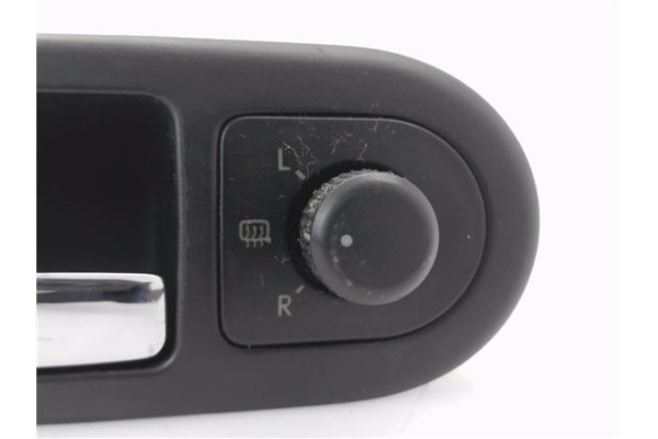 Recambio de manilla int. puerta delantero izquierda para volkswagen passat variant (3b6) 1.9 básico referencia OEM IAM 3B1837113