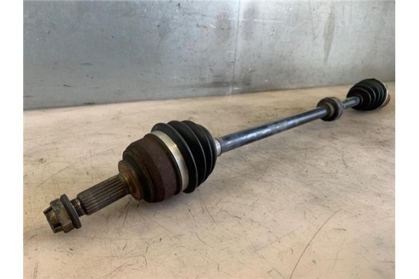Recambio de palier delantero derecho para nissan micra (k12e) 1.2 16v referencia OEM IAM 39100AY100  