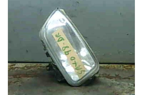 Recambio de faro antiniebla para citroen saxo 1.4 vts referencia OEM IAM 6205N6  