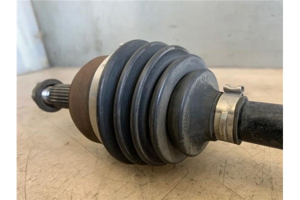 Recambio de palier delantero izquierdo para nissan micra (k12e) 1.2 16v referencia OEM IAM 39101AY100  
