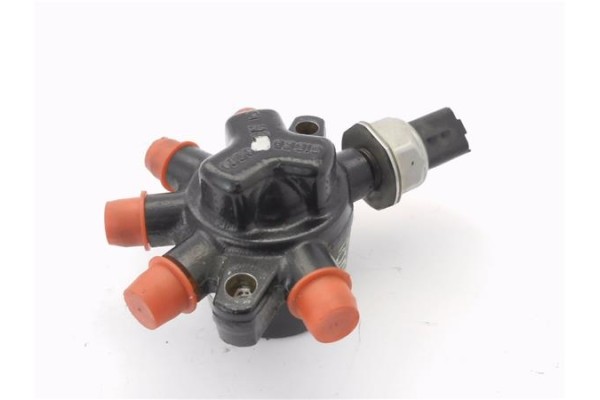 Recambio de rampa inyectores para opel astra h berlina 1.3 cdti referencia OEM IAM 4M5Q9D280DB  