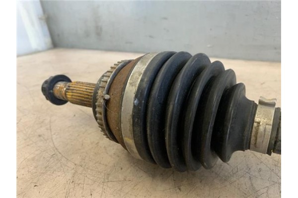 Recambio de palier delantero izquierdo para toyota corolla verso (r1) 1.8 sol referencia OEM IAM 434200F010  