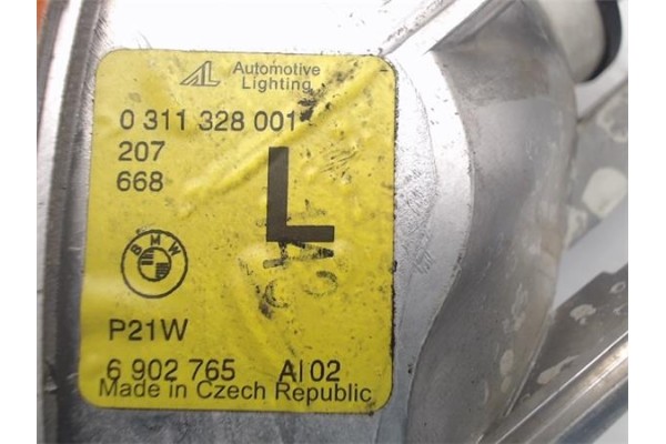 Recambio de intermitente delantero izquierdo para bmw serie 3 berlina (e46) referencia OEM IAM 0311328001  