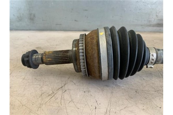 Recambio de palier delantero derecho para toyota corolla verso (r1) 1.8 sol referencia OEM IAM 434100F010  