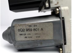 Recambio de motor elevalunas delantero derecho para seat ibiza (6l1) 1.9 sdi referencia OEM IAM 6L3837756Q 4917268 