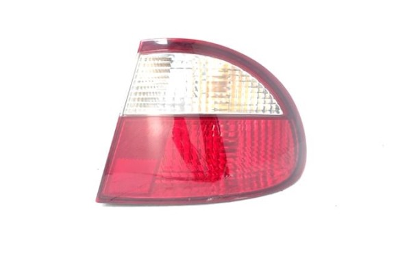 Recambio de piloto trasero derecho para daewoo lanos 1.4 se referencia OEM IAM   