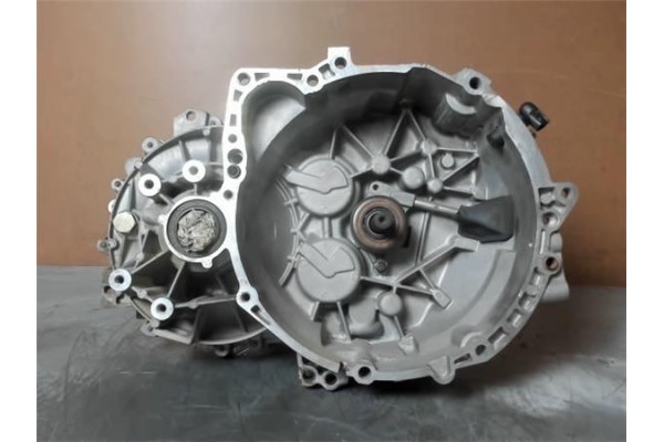 Recambio de caja cambios manual para volvo v40 familiar 1.9 d referencia OEM IAM P30616126  