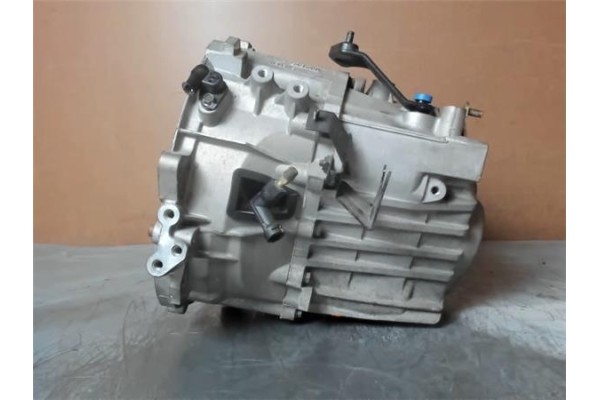 Recambio de caja cambios manual para volvo v40 familiar 1.9 d referencia OEM IAM P30616126  