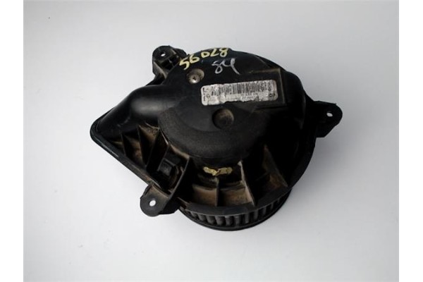 Recambio de motor calefaccion para nissan primastar   (x83) 1.9 combi 6 asientos batalla corta 2,78t referencia OEM IAM GMVX83P3