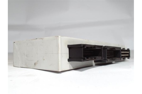 Recambio de centralita para bmw serie 3 berlina (e46) 2.0 320d referencia OEM IAM 61358385541 109110 