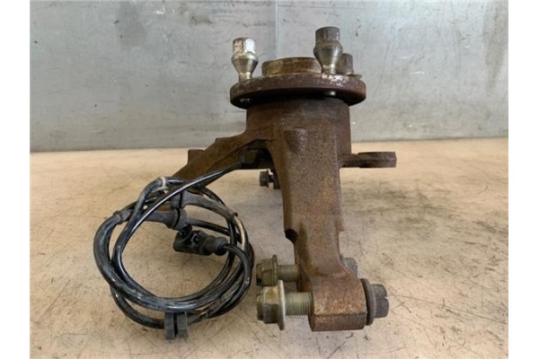 Recambio de mangueta delantero izquierda para nissan micra (k12e) 1.2 16v referencia OEM IAM 40015AX600  