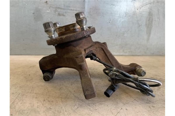 Recambio de mangueta delantero izquierda para nissan micra (k12e) 1.2 16v referencia OEM IAM 40015AX600  