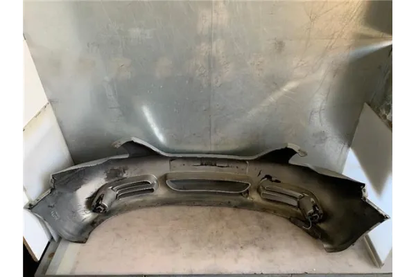 Recambio de paragolpes delantero para chrysler voyager (rg) 2.5 crd referencia OEM IAM 5140023AA  