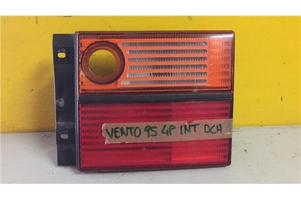 Recambio de piloto interior derecho para volkswagen vento (1h2) 1.4 cl referencia OEM IAM   