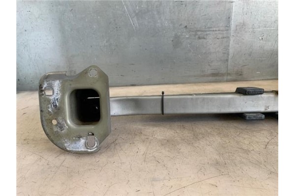 Recambio de refuerzo paragolpes para nissan micra (k12e) 1.2 16v referencia OEM IAM 62090BC400 62030AX60F 