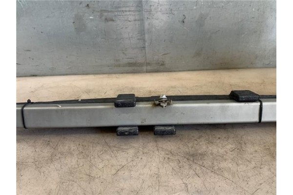 Recambio de refuerzo paragolpes para nissan micra (k12e) 1.2 16v referencia OEM IAM 62090BC400 62030AX60F 