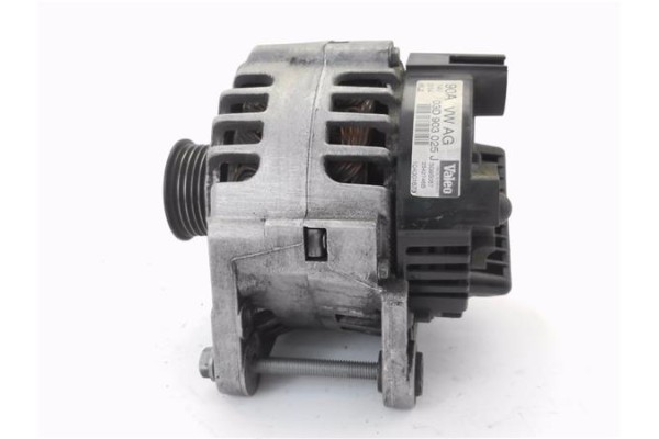 Recambio de alternador para volkswagen polo iv (9n1) 1.2 12v referencia OEM IAM 03D903025J  