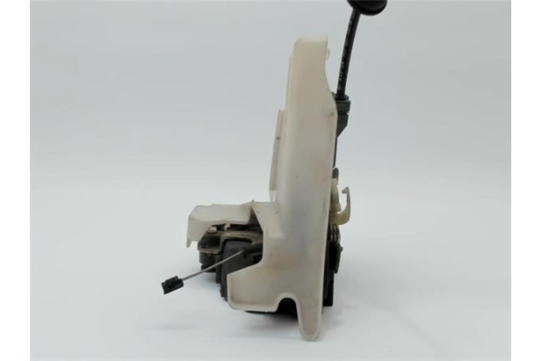 Recambio de cerradura puerta delantero izquierda para volkswagen polo iv (9n1) referencia OEM IAM 6Q4837085A  