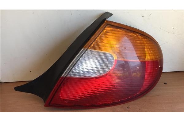 Recambio de piloto trasero derecho para chrysler neon pl2000 1.6 le referencia OEM IAM 52885228AE   Recambio de piloto trasero derecho para chrysler neon pl2000 1.6 le referencia OEM IAM 52885228AE