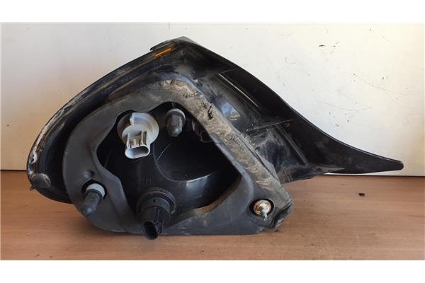 Recambio de piloto trasero derecho para chrysler neon pl2000 1.6 le referencia OEM IAM 52885228AE   Recambio de piloto trasero derecho para chrysler neon pl2000 1.6 le referencia OEM IAM 52885228AE