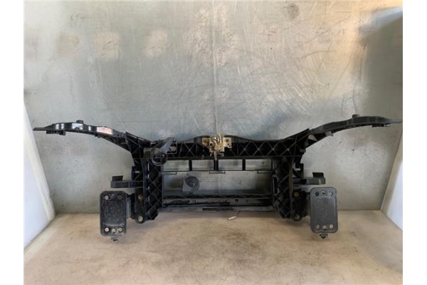 Recambio de frente delantero para ford fusion (cbk) 1.6 tdci referencia OEM IAM 1528654 1460513 