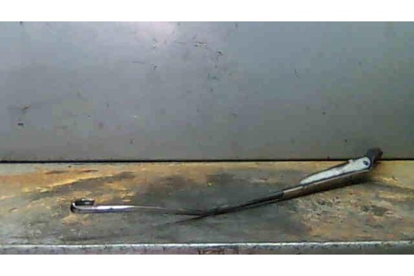 Recambio de brazo limpiaparabrisas delantero para honda prelude (bb1/2/3) 2.3i (bb2) referencia OEM IAM   