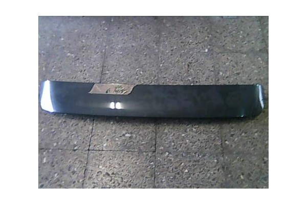 Recambio de aleron trasero para seat ibiza (6k1) 1.4 16v referencia OEM IAM 6K6827988E  