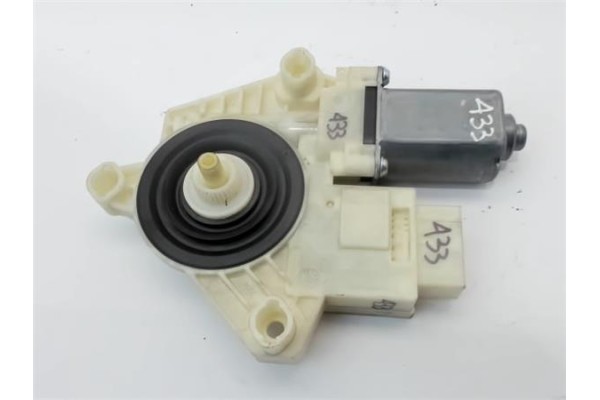 Recambio de motor elevalunas trasero derecho para skoda rapid spaceback (nh) referencia OEM IAM 5JA959812G  