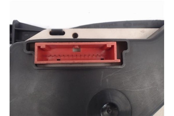 Recambio de cuadro completo para renault clio ii fase i (b/cbo) 1.4 mtv referencia OEM IAM 8200059776/NS01430225 216589182/21659