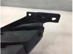 Recambio de rejilla capo para mazda 626 berlina (gf) 2.0 referencia OEM IAM GG3E50711  