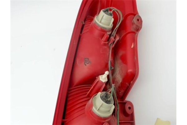 Recambio de piloto trasero derecho para daewoo tacuma referencia OEM IAM   