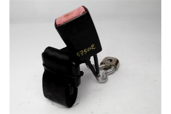 Recambio de anclaje cinturon trasero central para seat ibiza (6l1) 1.9 sdi referencia OEM IAM 6Q0857740  