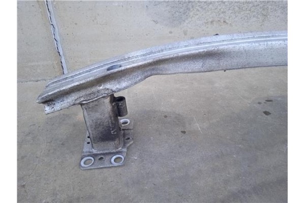 Recambio de refuerzo paragolpes para renault megane iii sport tourer 1.5 dynamique referencia OEM IAM 752100003R  