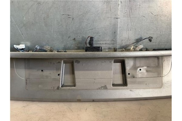 Recambio de maneta exterior porton para renault scenic ii (jm) 1.9 dci (jm12, jm0g) referencia OEM IAM 8200076256  
