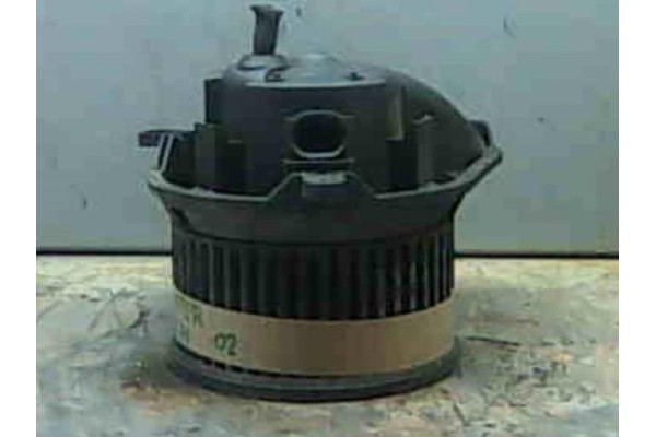 Recambio de motor calefaccion para mercedes-benz sprinter 3-t furgón (903) 311 cdi referencia OEM IAM R665864Q  