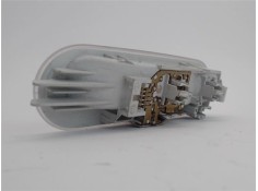 Recambio de luz delantero central techo para dacia sandero i 1.2 16v referencia OEM IAM 8200074362  