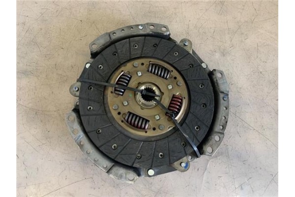 Recambio de disco embrague para toyota corolla verso (r1) 1.8 sol referencia OEM IAM 3125005100 3121005041 