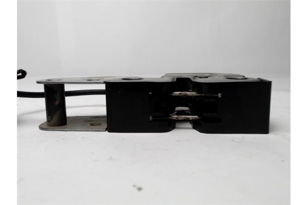 Recambio de cerradura porton para volkswagen polo iv (9n1) 1.4 16v referencia OEM IAM 1T0823509C  