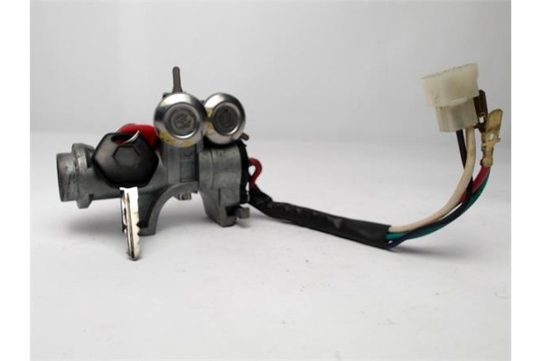 Recambio de llave para piaggio porter furgón 1.2 d referencia OEM IAM 321261  