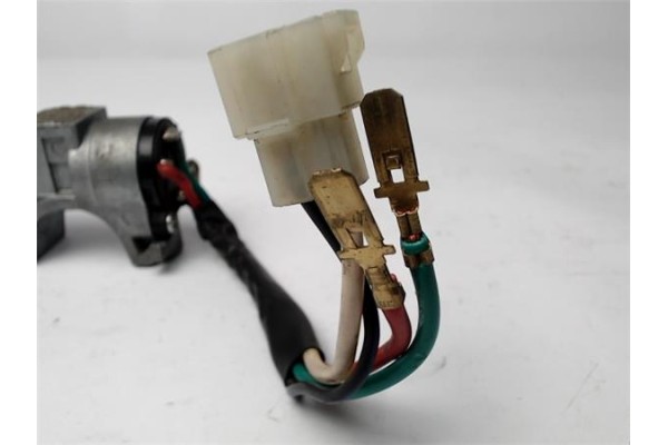 Recambio de llave para piaggio porter furgón 1.2 d referencia OEM IAM 321261  